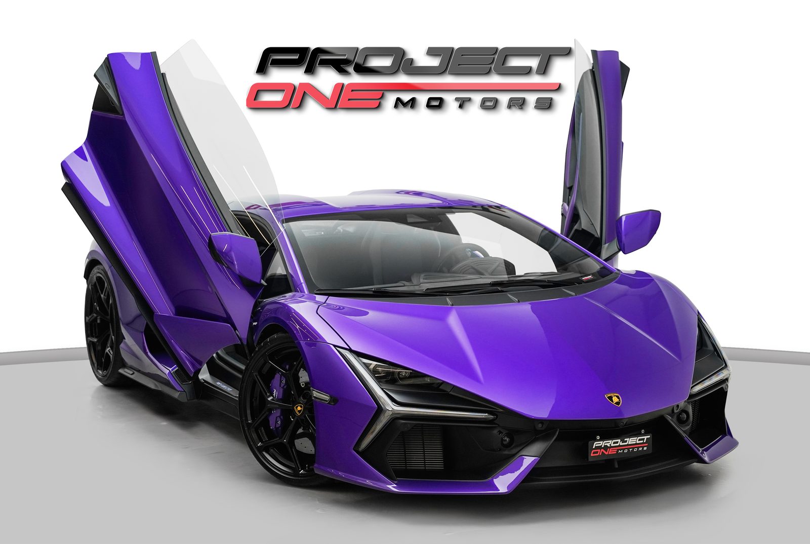 2025 Lamborghini Revuelto - photo 1